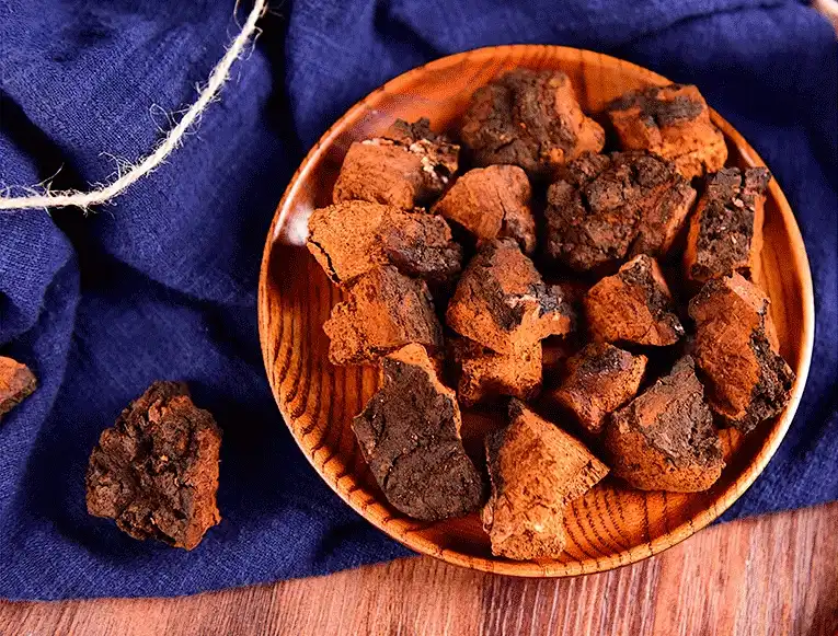 Top Organic Chaga Mushroom Extract for Teas, Supplements & Skincare